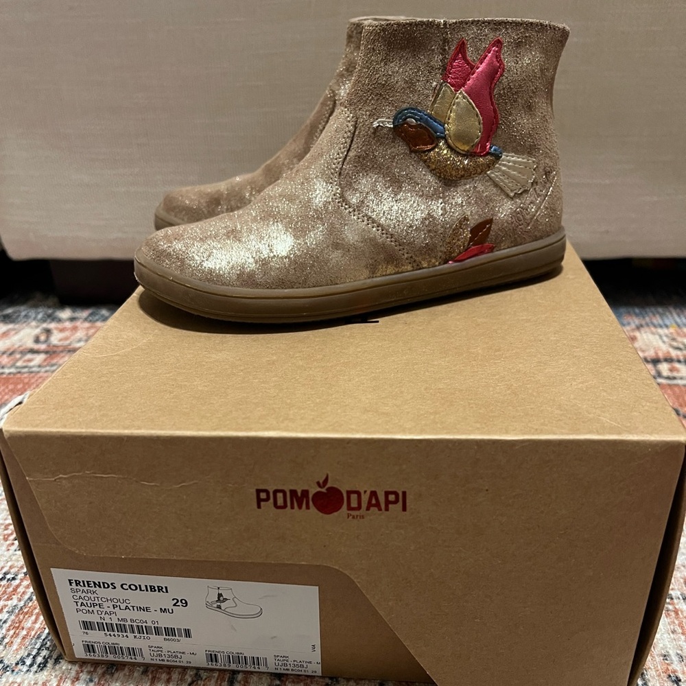 Pom D’Api zip ankle boots with bird embellishment